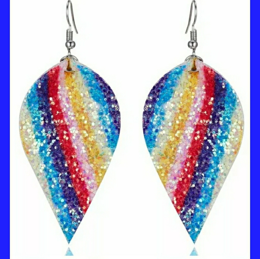 Leather glitter feather earrings